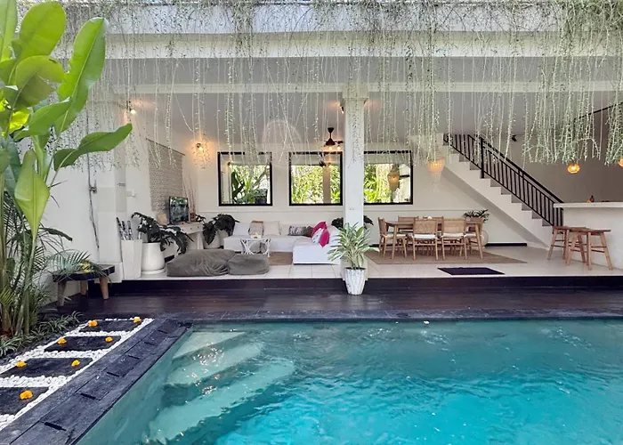 Mandari Villa